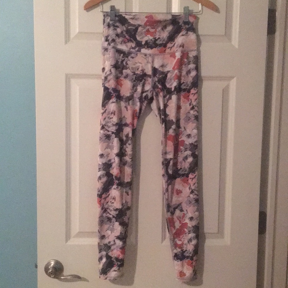 Soft floral leggings.